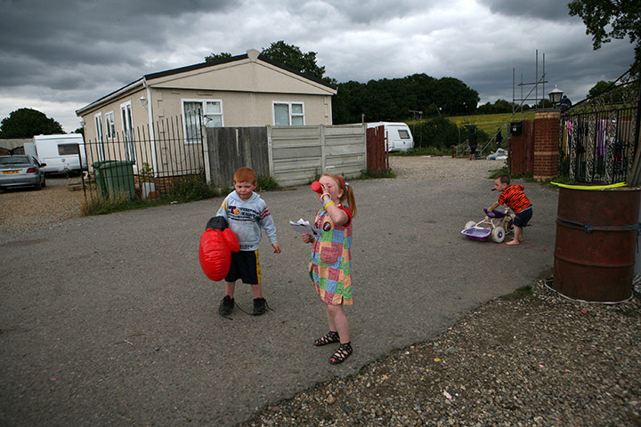 Dale Farm: Richard Sheridan and his cousins Viviana and Richard Sheridan playing
