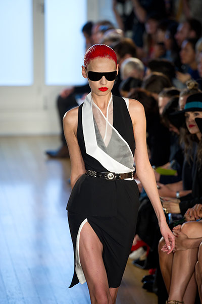 London Fashion: Julien Macdonald: Runway - LFW Spring/Summer 2012