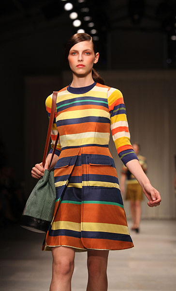 London Fashion: Jaeger London: Runway - LFW Spring/Summer 2012