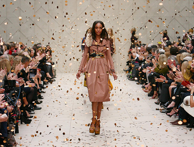 London Fashion Week: Burberry Prosum Spring/Summer 2012