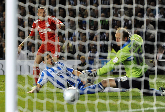 Carling Cup: Brighton & Hove Albion v Liverpool - Carling Cup Third Round