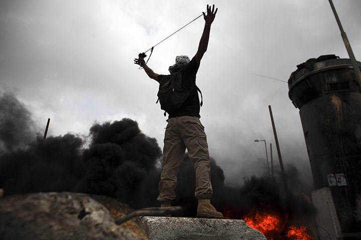 West Bank clashes: A Palestinian demonstrator 