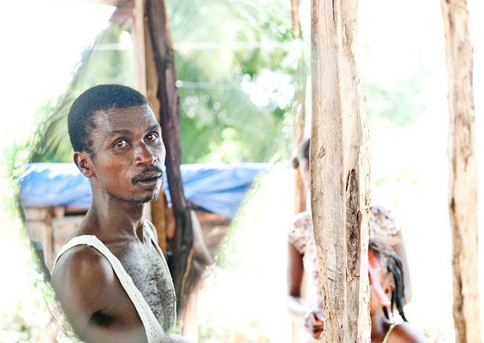 Haiti beyond the rubble: Exhibition by Richard Hanson in Sheffield for Tearfund