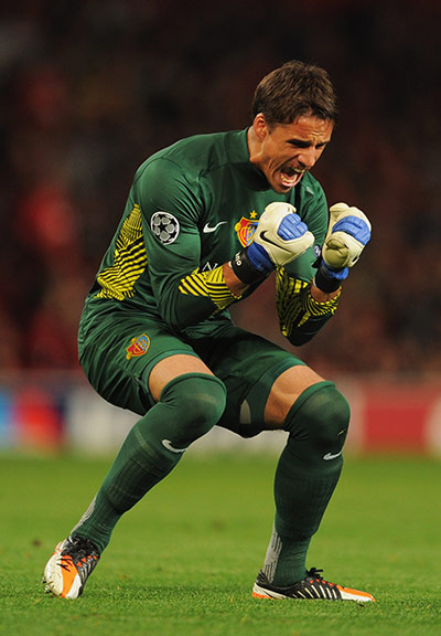 Champions League Tuesday: Basel goalkeeper Yann Sommer celebrates after Alexander Frei equalises