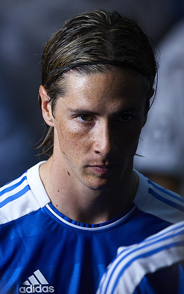 Champions League Wed: Fernando Torres looks pensive ahead of Chelsea's away game in Valencia
