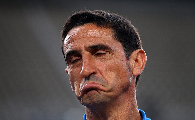 Europa League: A dejected AEK Athens coach Manuel Jimenez