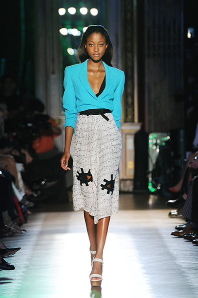 Paris fashion week: Roland Mouret - Spring / Summer 2012