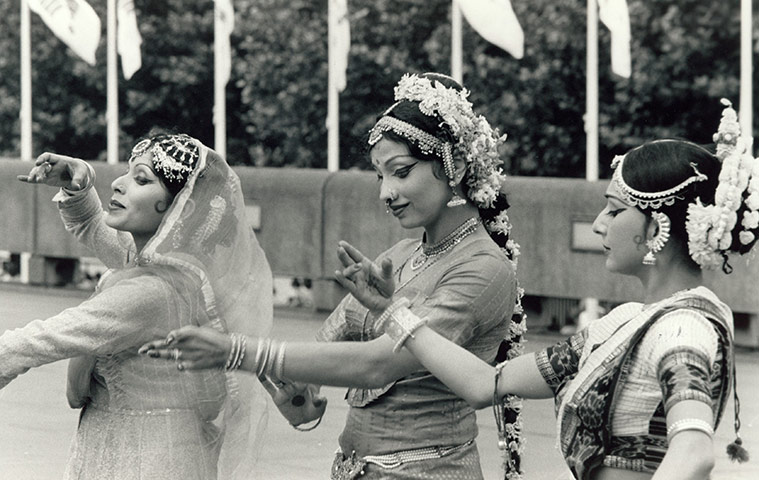 Archives Awareness: Indian artists rehearsing for Sanskritik Festival of Indian Arts, July 1986