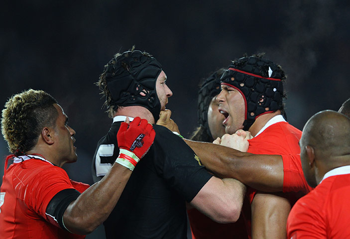 RWC game 1: Things get a bit headed between the Ali Williams and Joseph Tuineau 