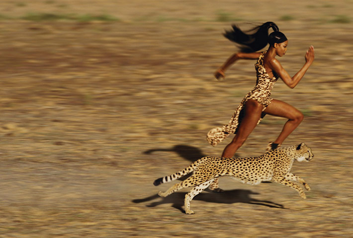 Harper's Bazaar: Naomi Campbell with cheetah