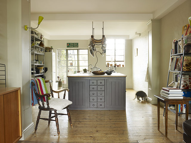 Factory living: Eric Guibert: kitchen