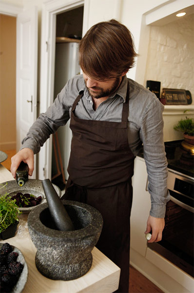 Cooking with René Redzepi: Adding olive oil