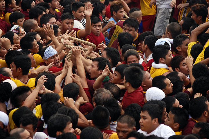 24 hours in pictures: Manila, Philippines