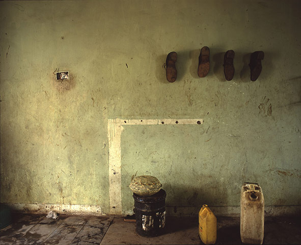 Zarina Bhimji : Memories Were Trapped Inside the Asphalt 