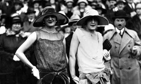 Two flappers circa 1925