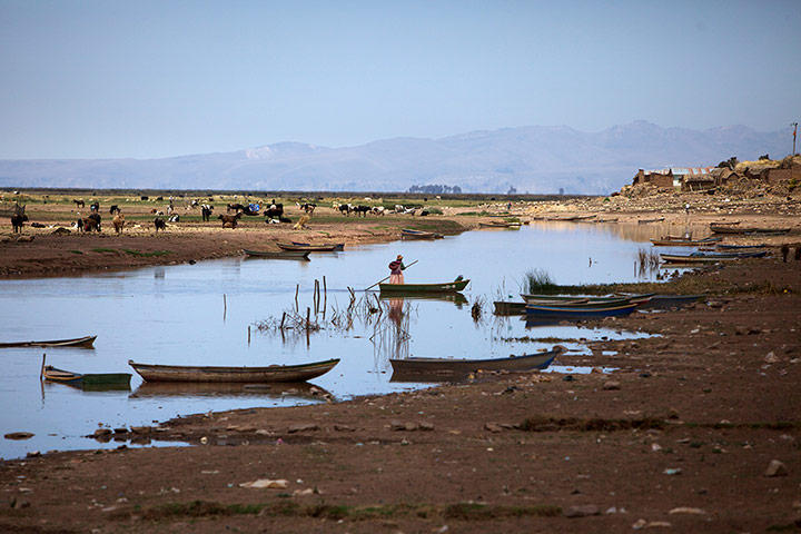Lake Titicaca: pollution impact on Aymara community