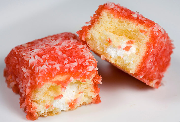 Hostess Snacks: Raspberry Zingers