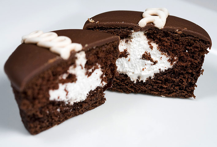 Hostess Snacks: Cupcakes