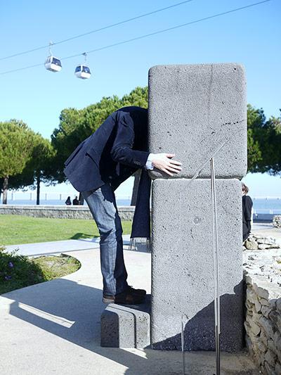 In pictures: : Man with head in rock