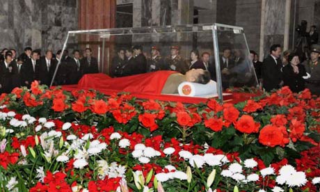 Kim Jong-il's body lies in state during the days after his death