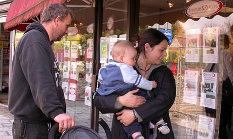 Couple with baby house hunting