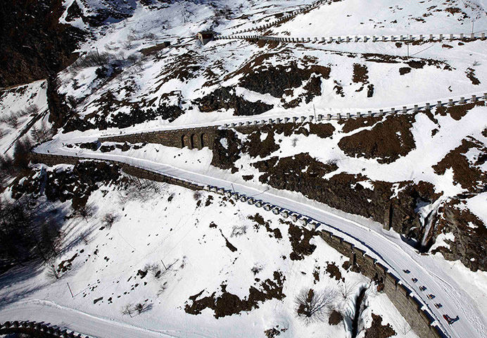 Sled dog race: La Grande Odyssee sled dog race