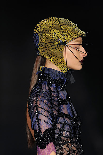 24 Hours: A model at the R Rosner show during the Sao Paulo Fashion Week