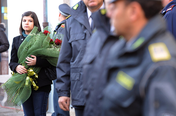 Concordia: Cruise Ship Costa Concordia Runs Aground Off Giglio