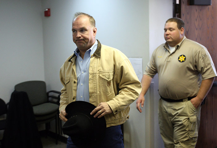 Week in music: Garth Brooks