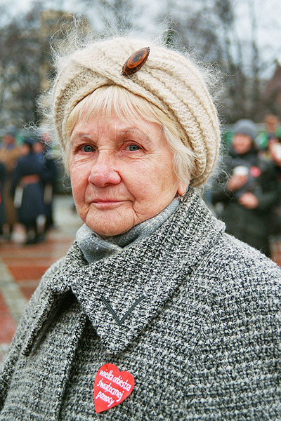 Guardian Camera Club: Geraltyna participates in the capturing achievement on film assignment