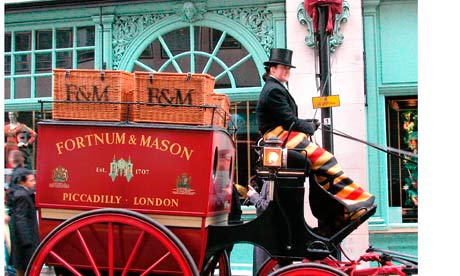 Horse-drawn carriage, Fortnum & Mason