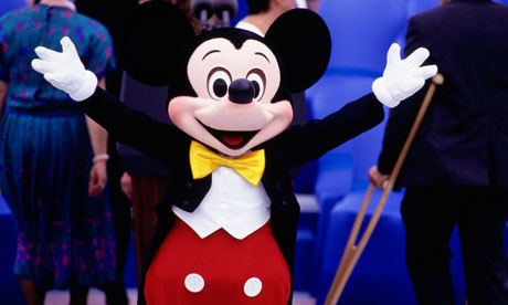 http://static.guim.co.uk/sys-images/Guardian/Pix/pictures/2012/1/24/1327413160284/Mickey-Mouse-at-Disney-Wo-007.jpg