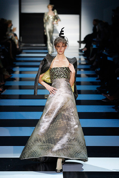 Paris Fashion Week : Giorgio Armani Prive Paris Fashion Week Haute Couture spring/summer 2012