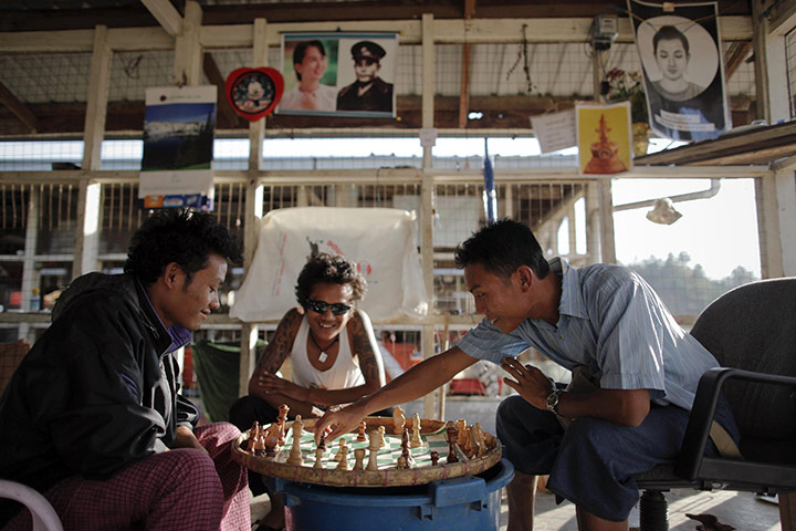 Burma economic reform: People play chess in Naypyitaw, Burma