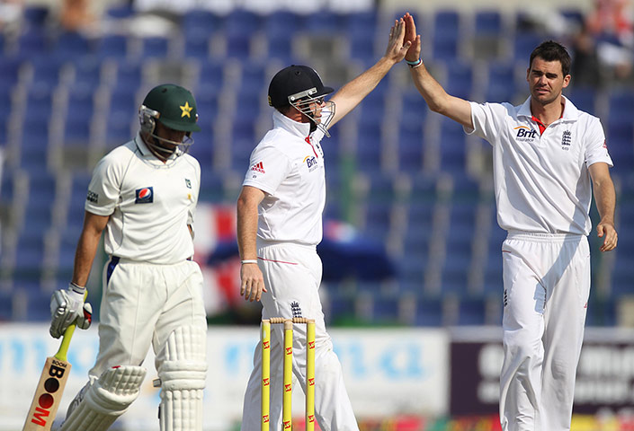 second test day 2: James Anderson celebrates taking the wicket of Pakistan's Saeed Ajmal