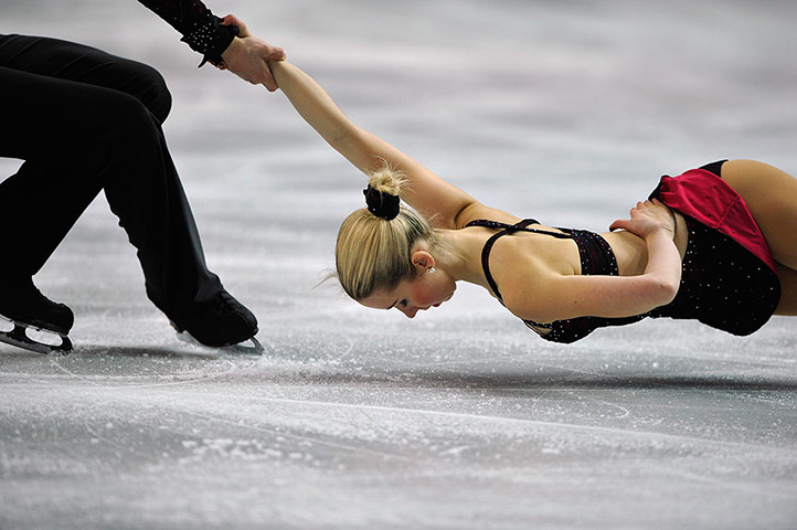Best of the week: Stina Martini and Severin Kiefer at the pairs free skating programme