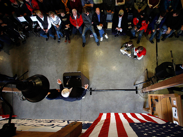 24 hours in pictures: US Republican presidential candidate Newt Gingrich speaks to voters, Iowa
