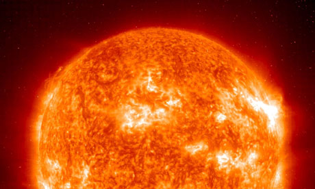 Sun emits large solar flare