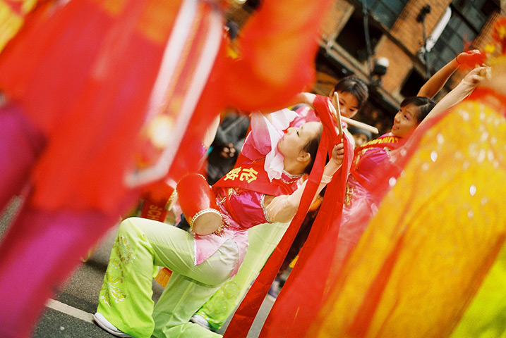 juifei assignment: Crouching dancer