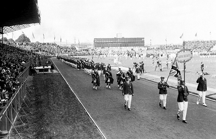 Olympic Moments: Opening ceremony at the 1924 Olympic games in Paris