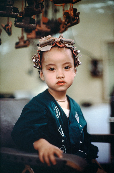 Eve Arnold dies: 1979, Permanent wave, China