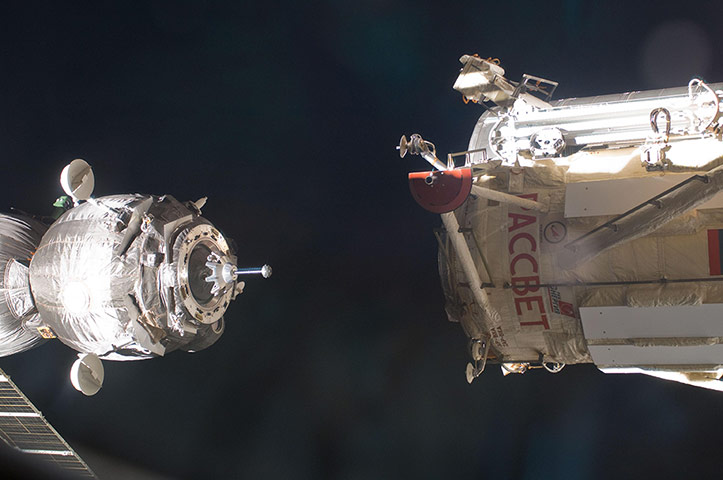 Month in Space: Soyuz TMA-03M and Rassvet