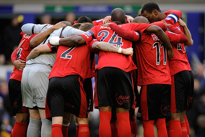 Everton v Tamworth: Tamworth players huddle before kick off