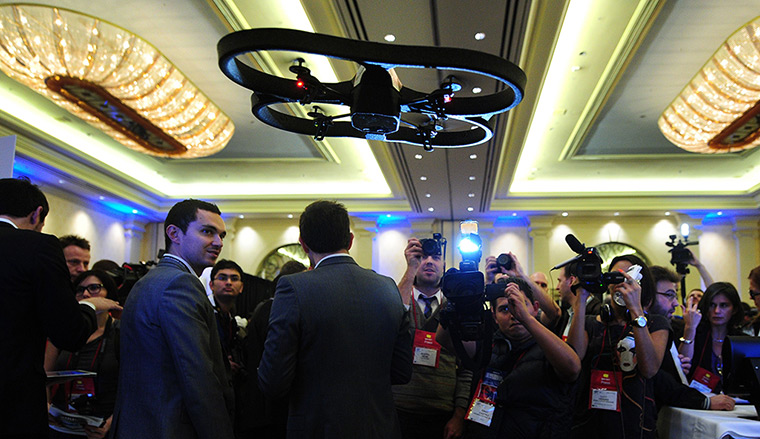 CES unveiled: Parrot 'A.R.Drone 2.0' 