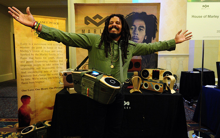 CES unveiled: Rohan Marley presents the Bag of Rythym portable audio system 