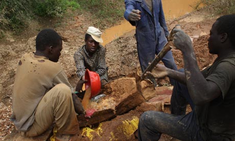 Impoverished Miners Dig For Gold In Zimbabwe