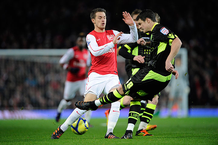 Arsenal v Leeds: Darren O'Dea tackles Aaron Ramsey