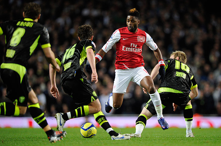 Arsenal v Leeds Utd: Alex Song tries to get through the massed Leeds defence