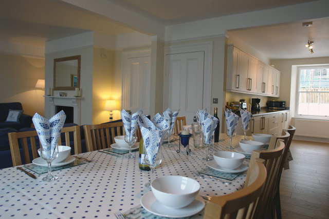 Xmas cottages: Trevarna, Cawsand, Cornwall