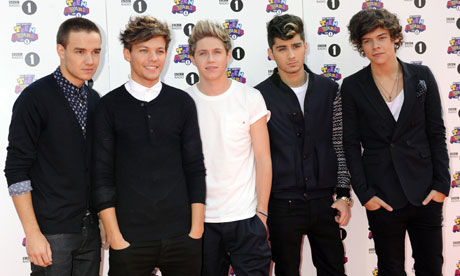 One Direction reach No 1 in US singles chart